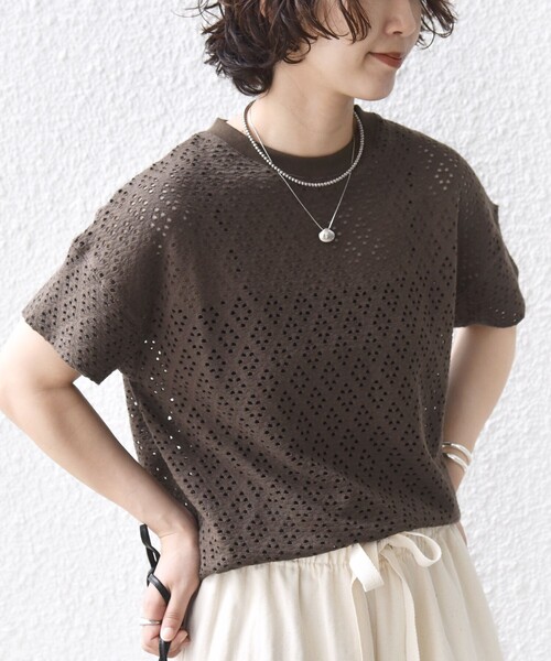 SHIPS（シップス）の「〈手洗い可能〉アイレット ショート スリーブ プルオーバー（Tシャツ/カットソー・レディース・ライトグリーン/ホワイト/ブラック/ブラウン系・ONE SIZE）」の18枚目の写真