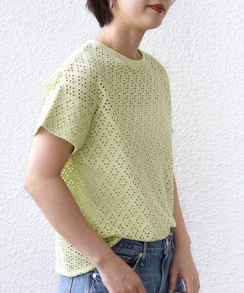 SHIPS(シップス)の「〈手洗い可能〉アイレット ショート スリーブ プルオーバー(Tシャツ/カットソー・レディース・ライトグリーン/ホワイト/ブラック/ブラウン系・ONE SIZE)」の19枚目の写真
