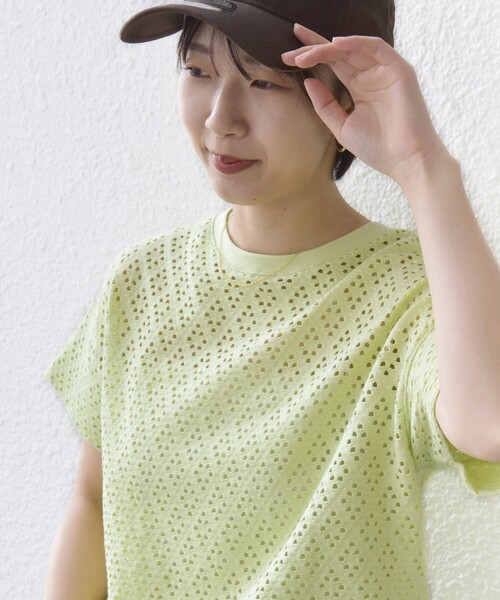 SHIPS(シップス)の「〈手洗い可能〉アイレット ショート スリーブ プルオーバー(Tシャツ/カットソー・レディース・ライトグリーン/ホワイト/ブラック/ブラウン系・ONE SIZE)」の17枚目の写真