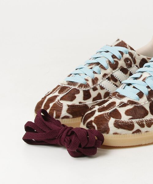 adidas(アディダス)の「SAMBA OG W / アディダスオリジナルス adidas Originals(スニーカー・レディース・ベージュ・29.0cm/28.5cm/28.0cm/26.5cm/26.0cm/22.0cm/27.5cm/27.0cm/25.5cm/25.0cm/24.5cm/24.0cm/23.5cm/23.0cm/22.5cm)」の11枚目の写真