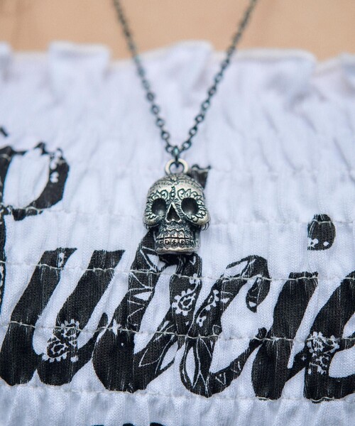 Subciety(サブサエティ)の「Metal necklace-mexican skull-(ネックレス・メンズ・アンティークゴールド/アンティークシルバー・FREE)」の8枚目の写真