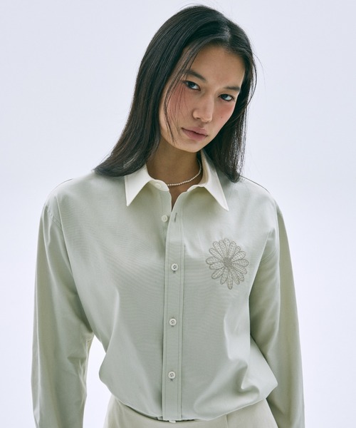 Mardi Mercredi(マルディメクルディ)の「OXFORD SHIRT CONTRAST COLLAR / オックスフォード シャツ コントラスト カラー(シャツ/ブラウス・レディース・ライトピンク/ブルー/ベージュ/スカイブルー・FREE)」の20枚目の写真