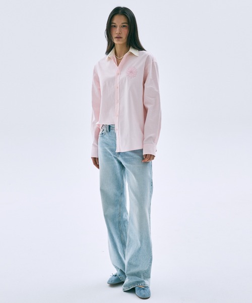 Mardi Mercredi(マルディメクルディ)の「OXFORD SHIRT CONTRAST COLLAR / オックスフォード シャツ コントラスト カラー(シャツ/ブラウス・レディース・ライトピンク/ブルー/ベージュ/スカイブルー・FREE)」の14枚目の写真