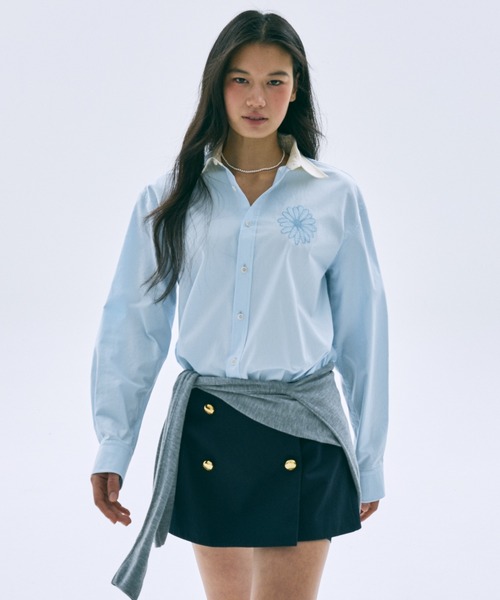 Mardi Mercredi(マルディメクルディ)の「OXFORD SHIRT CONTRAST COLLAR / オックスフォード シャツ コントラスト カラー(シャツ/ブラウス・レディース・ライトピンク/ブルー/ベージュ/スカイブルー・FREE)」の6枚目の写真
