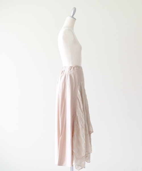 DOLLUPOOPS(ドールアップウップス)の「Asymmetry Design Skirt(アシメデザインスカート)(スカート・レディース・ベージュ/ネイビー/ターコイズブルー・FREE)」の9枚目の写真