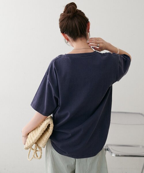 DISCOAT(ディスコート)の「【Enlude】同色刺繍カレッジロゴTシャツ《ユニセックス》(Tシャツ/カットソー・レディース・グリーン/ネイビー/チャコールグレー/ライトベージュ・FREE)」の17枚目の写真