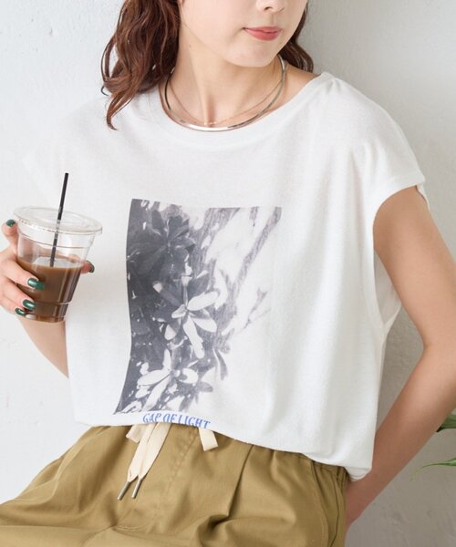 CIAOPANIC TYPY(チャオパニックティピー)の「【夏も快適/ドライタッチ】アソートフォトプリントフレンチスリーブTee(Tシャツ/カットソー・レディース・ホワイト/チャコールグレー/グレー・ONE SIZE)」の5枚目の写真