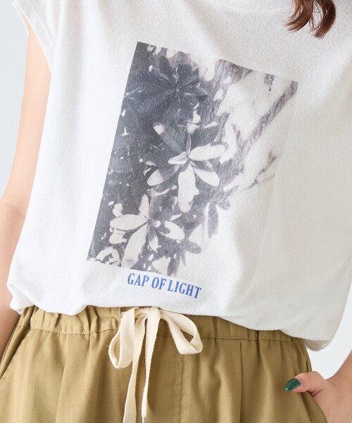 CIAOPANIC TYPY(チャオパニックティピー)の「【夏も快適/ドライタッチ】アソートフォトプリントフレンチスリーブTee(Tシャツ/カットソー・レディース・ホワイト/チャコールグレー/グレー・ONE SIZE)」の6枚目の写真