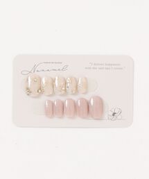 tone（トーン）の「【nanamel】上品ニュアンス×ゴールドフラワー(ショートオーバル)(MA)（ネイルシール/ネイルチップ）」