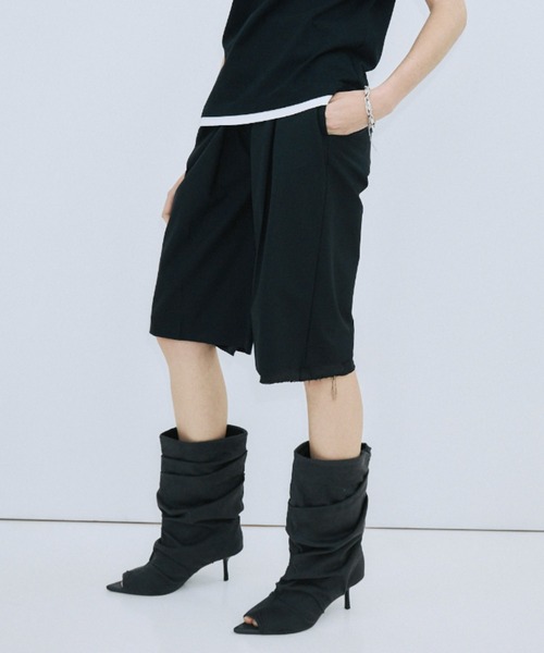 JOSE MOON(ジョゼムーン)の「DRAPE HALF PANTS/ドレープハーフパンツ(その他パンツ・レディース・ブラック・38/36)」の18枚目の写真