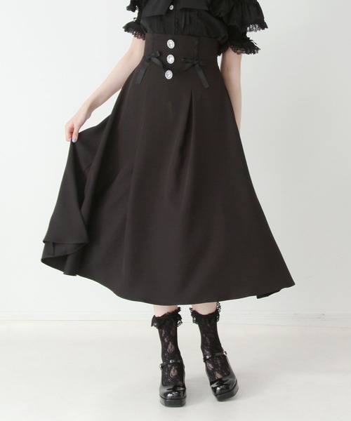 DearMyLove(ディアマイラブ)の「ビジューフレアリボンロングスカート(スカート・レディース・ホワイト/ブラック・MEDIUM/3L/LARGE)」の2枚目の写真