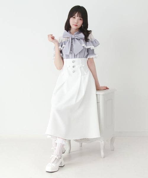 DearMyLove(ディアマイラブ)の「ビジューフレアリボンロングスカート(スカート・レディース・ホワイト/ブラック・MEDIUM/3L/LARGE)」の3枚目の写真