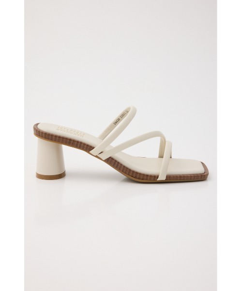 STACCATO(スタッカート)の「ナハラスクエアミュールサンダル(サンダル・レディース・ホワイト/ブラック・22.5cm/23cm/23.5cm/24cm)」の9枚目の写真