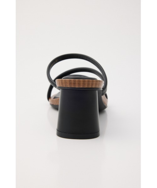 STACCATO(スタッカート)の「ナハラスクエアミュールサンダル(サンダル・レディース・ホワイト/ブラック・22.5cm/23cm/23.5cm/24cm)」の14枚目の写真