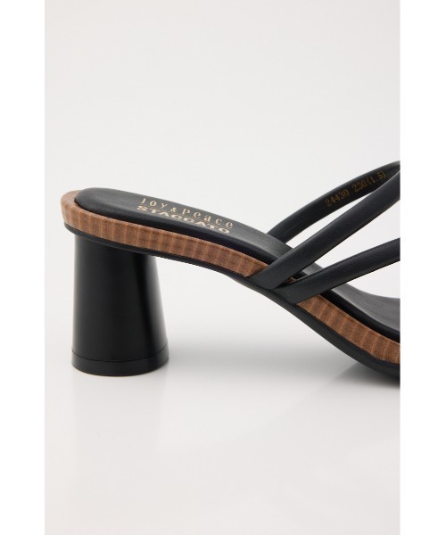 STACCATO(スタッカート)の「ナハラスクエアミュールサンダル(サンダル・レディース・ホワイト/ブラック・22.5cm/23cm/23.5cm/24cm)」の15枚目の写真