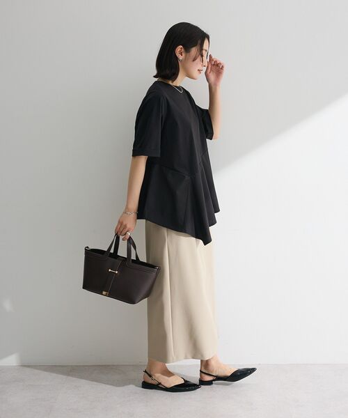 Green Parks(グリーンパークス)の「華やぎカットソー(アシメヘム)(Tシャツ/カットソー・レディース・ブラック/ネイビー/オフホワイト・FREE)」の16枚目の写真