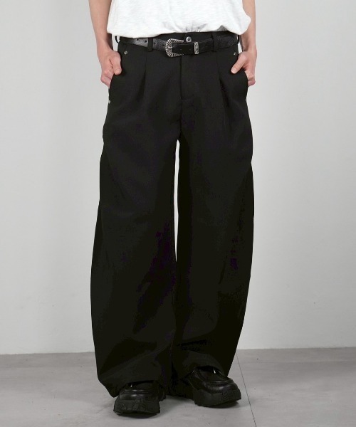 Chikashitsu +（チカシツプラス）の「【Chikashitsu +】herringbone curve pants / 【チカシツプラス】ヘリンボーンカーブパンツ＜着用動画あり＞（その他パンツ・メンズ・ブラック/ネイビー・S/M/L）」の15枚目の写真