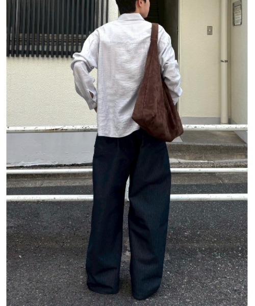 Chikashitsu +（チカシツプラス）の「【Chikashitsu +】herringbone curve pants / 【チカシツプラス】ヘリンボーンカーブパンツ＜着用動画あり＞（その他パンツ・メンズ・ブラック/ネイビー・S/M/L）」の21枚目の写真