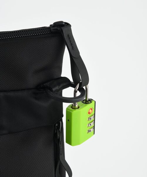 TRAVEL SHOP MILESTO(トラベルショップミレスト)の「XTREC レイヤードヘルメットバッグ(トートバッグ・レディース・グレイッシュベージュ/ブラック・フリ-)」の13枚目の写真