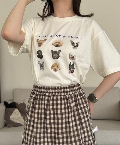 boemy（ボエミー）の「DOGプリント半袖Tシャツ（Tシャツ/カットソー・レディース・アイボリー・SMALL）」の3枚目の写真