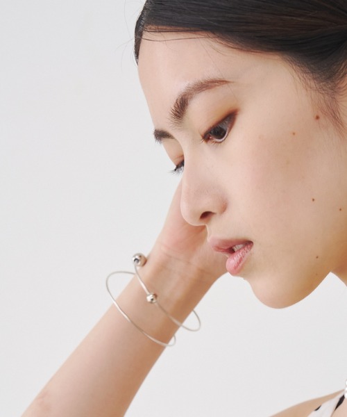 SOEMIN(ソミン)の「Space bangle/スペースバングル(バングル/リストバンド・レディース・シルバー・FREE)」の6枚目の写真