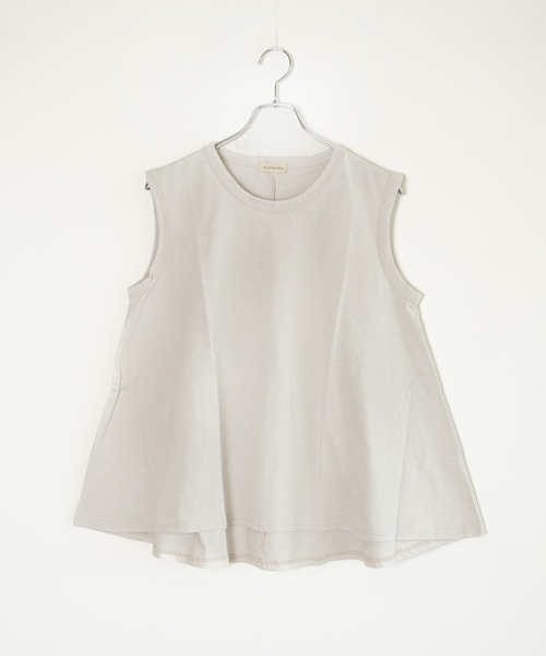 SOLAMONAT（ソラモナ）の「サラリト天竺　ノースリーブフレアPO（タンクトップ・レディース・ブラック/ホワイト/ネイビー/ライトグレー・FREE）」の3枚目の写真