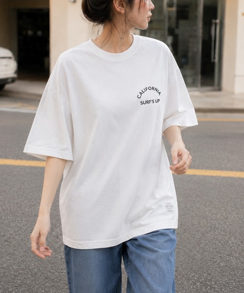 ARCHIVER(アーカイバ)の「【Bd】ピグメント加工 ポケット付きバックプリント クルーネックTシャツ(Tシャツ/カットソー・レディース・ホワイト/ブラック/ベージュ・LARGE)」の1枚目の写真