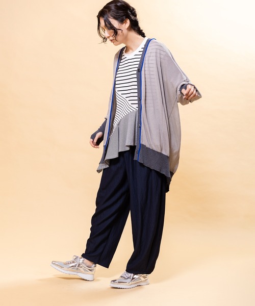 OSMOSIS（オズモーシス）の「アシンメトリータックカーブパンツ（カーゴパンツ・レディース・チャコール/キャメル/ネイビー・ONE SIZE）」の12枚目の写真
