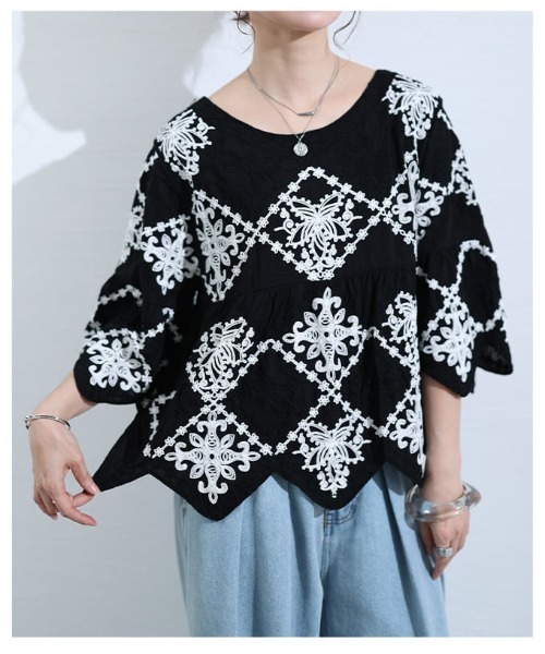 Sawa a la mode（サワアラモード）の「モロッカン刺繍コットンブラウス（シャツ/ブラウス・レディース・ホワイト/ブラック・FREE）」の17枚目の写真