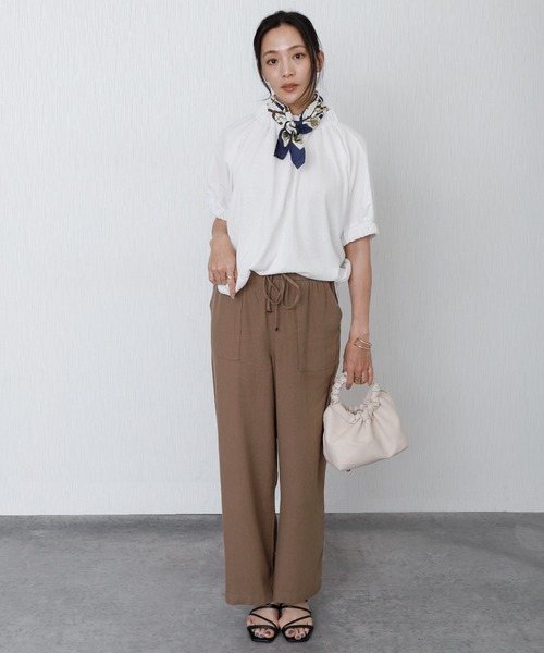libelle more（リベル モア）の「リネンライクワイドイージーパンツ（その他パンツ・レディース・チャコールグレー/キナリ/モカ/カーキ・L/M）」の9枚目の写真