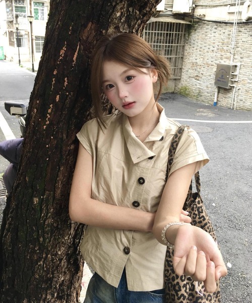 almo(アルモ)の「【LAMPOON】サイドボタントップス(その他トップス・レディース・ベージュ・SMALL/MEDIUM/LARGE)」の5枚目の写真