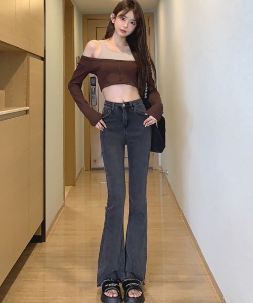 REBALANCE(リバランス)の「フレアデニムパンツ(デニムパンツ・レディース・C/B/A・MEDIUM/LARGE/X-LARGE)」の2枚目の写真