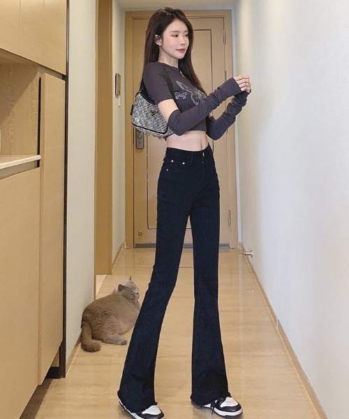 REBALANCE(リバランス)の「フレアデニムパンツ(デニムパンツ・レディース・C/B/A・MEDIUM/LARGE/X-LARGE)」の10枚目の写真