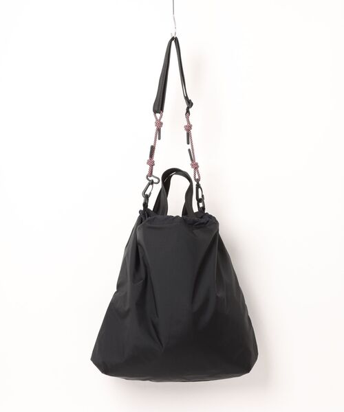 HUNTER(ハンター)の「《HUNTER》TRAVEL MULTI FUNCTION TOTE(トートバッグ・メンズ・ブラック系その他・フリー)」の2枚目の写真