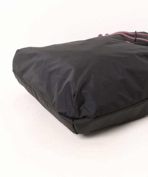 HUNTER(ハンター)の「《HUNTER》TRAVEL MULTI FUNCTION TOTE(トートバッグ・メンズ・ブラック系その他・フリー)」の5枚目の写真