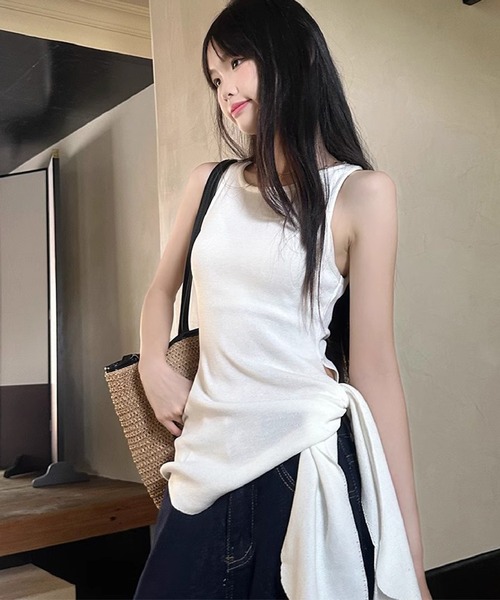 HALEY PESCA(ヘーリーペスカ)の「HALEY PESCA/サイドスリット ウエストマークタンクトップ(タンクトップ・レディース・ネイビー/ホワイト・FREE)」の7枚目の写真
