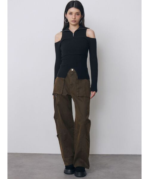 MURUA(ムルーア)の「コーティングコットンカーゴパンツ(カーゴパンツ・レディース・ブラック/ブラウン/カーキ・1/2)」の9枚目の写真