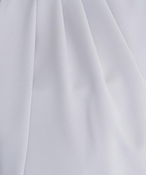 NATURAL BEAUTY BASIC(ナチュラルビューティーベーシック)の「フロントタックブラウス(シャツ/ブラウス・レディース・オフホワイト/ブルー/ライトグリーン/チャコールグレー・SMALL/MEDIUM)」の18枚目の写真