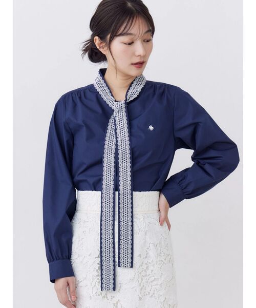 POLO BCS(ポロ ビーシーエス)の「【POLOBCS】レースデザインボウタイブラウス(シャツ/ブラウス・レディース・ライトブルー/ネイビー/オフホワイト・MEDIUM)」の10枚目の写真