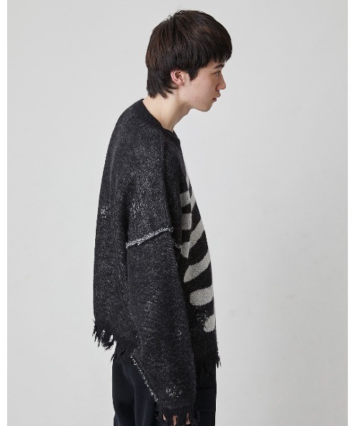 DISCOVERED(ディスカバード)の「HEART&BONE MOHAIR KNIT(ニット/セーター・メンズ・グレー/ブラック・SMALL/LARGE)」の4枚目の写真