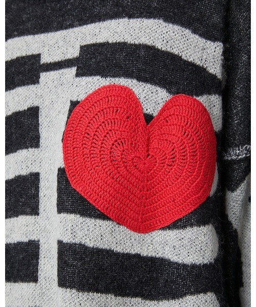 DISCOVERED(ディスカバード)の「HEART&BONE MOHAIR KNIT(ニット/セーター・メンズ・グレー/ブラック・SMALL/LARGE)」の5枚目の写真