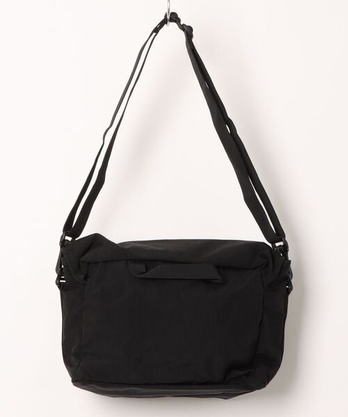 Gramicci(グラミチ)の「【GRAMICCI(グラミチ) 】MULTI SIDE BAG(ボディバッグ/ウエストポーチ・メンズ・ブラック・FREE)」の2枚目の写真