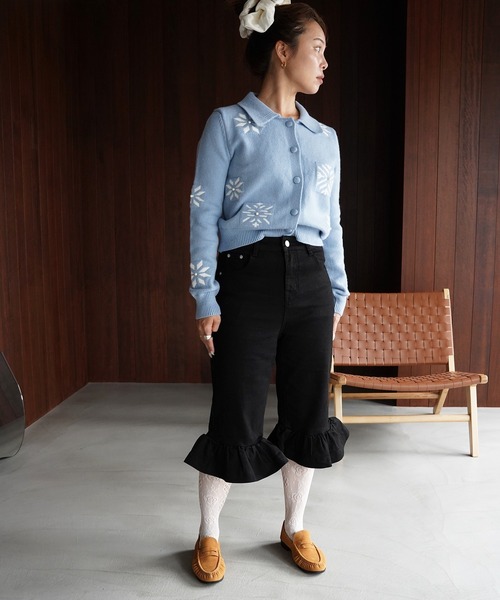 SANSeLF(サンセルフ)の「【SANSeLF】フリルヘムクロップドデニムパンツ saw26a035(デニムパンツ・レディース・カーキ/ブラック・FREE)」の12枚目の写真
