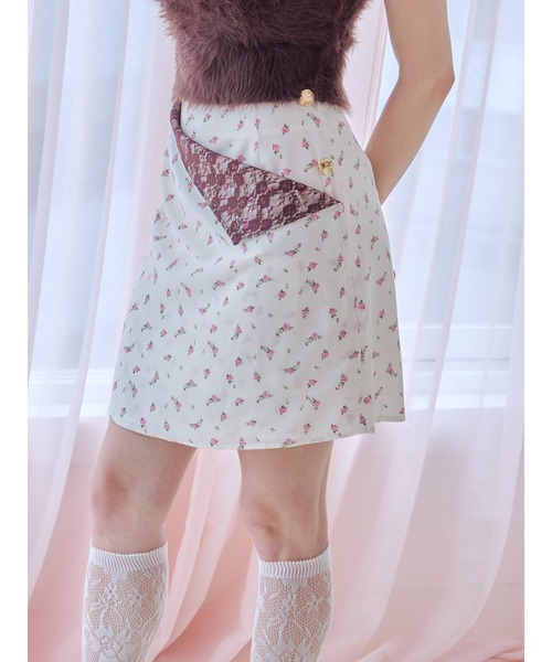 etre loin(エトルワン)の「Lace lined mini skirt / レースライナーミニスカート(スカート・レディース・ホワイト/ブラック/ピンク・M)」の2枚目の写真