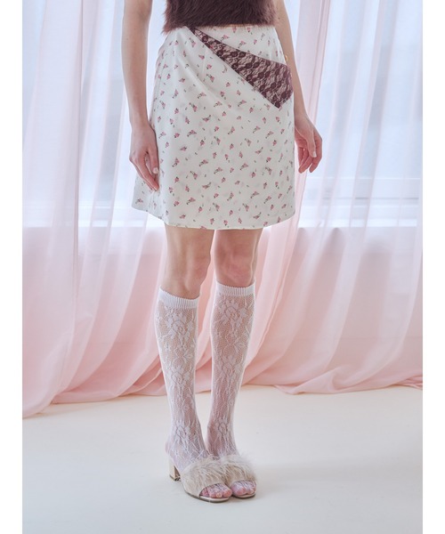 etre loin(エトルワン)の「Lace lined mini skirt / レースライナーミニスカート(スカート・レディース・ホワイト/ブラック/ピンク・M)」の14枚目の写真
