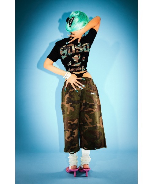 SUPPLIER(サプライヤー)の「Tシャツ|9090 x SUPPLIER Camouflage Sexy Logo Tee|SUPPLIER(Tシャツ/カットソー・メンズ・ブラック/ピンク・SMALL/MEDIUM/LARGE)」の8枚目の写真