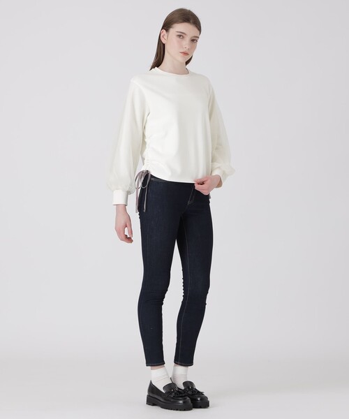 BLUE LABEL CRESTBRIDGE(ブルーレーベルクレストブリッジ)の「チュールスリーブコンビトップス(Tシャツ/カットソー・レディース・ブラック/ホワイト・38)」の3枚目の写真