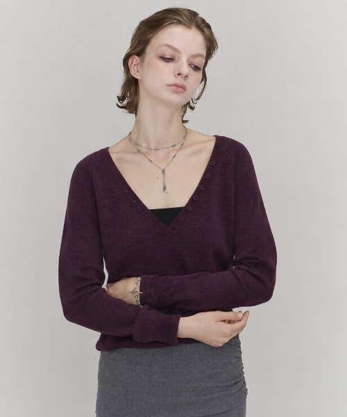 Rohwel(ローウェル)の「V-Neck Henley Knit / Vネックヘンリーニット(ニット/セーター・レディース・グリーン/ブラック/パープル・FREE)」の6枚目の写真