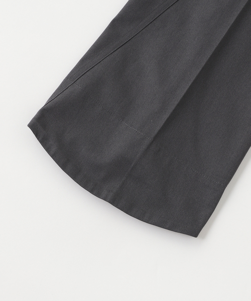 YUKI HASHIMOTO(ユウキハシモト)の「YUKI HASHIMOTO / ユウキハシモト TWISTED FLARED PANTS(スラックス・メンズ・ブラック/チャコールグレー・46/44)」の5枚目の写真