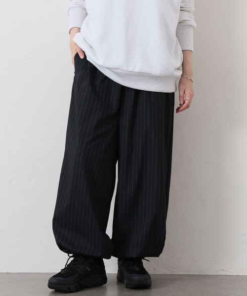 JOURNAL STANDARD LUXE（ジャーナルスタンダード　ラックス）の「クリアTR ヘムイージーパンツ（その他パンツ・レディース・グレー/チャコールグレー/ブラック・FREE）」の12枚目の写真